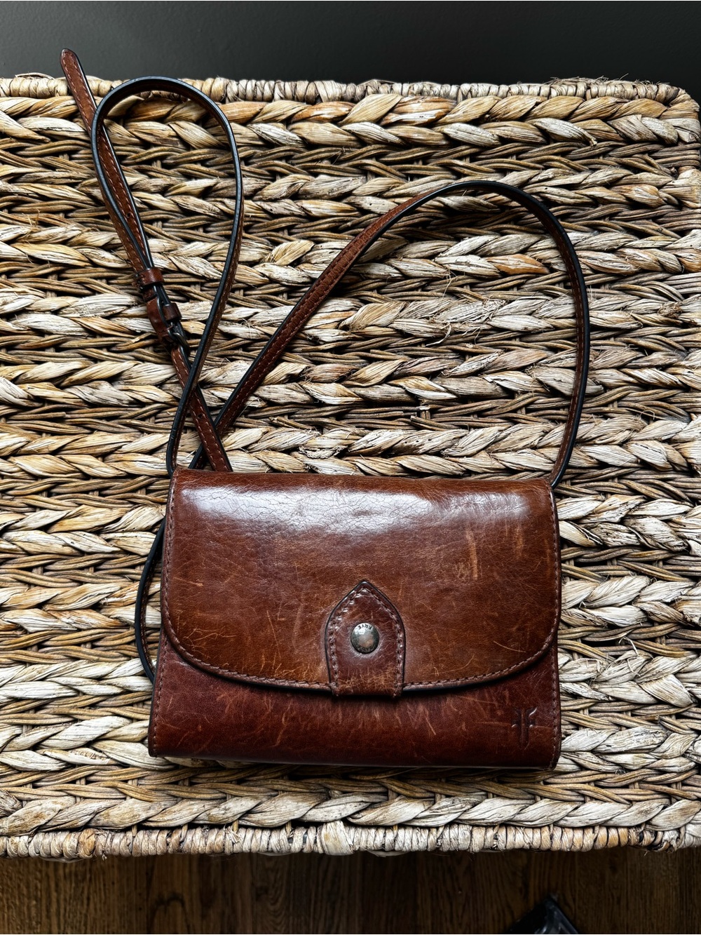 Frye Melissa Crossbody Brown Leather Crossbody Wallet Bag